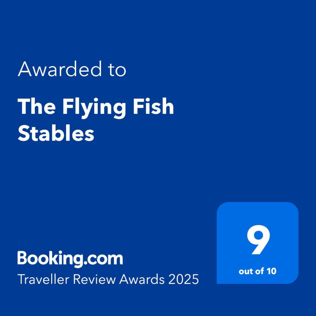 The Flying Fish Stables Отель 4*